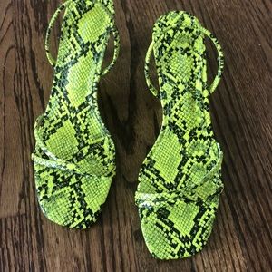 Zara neon snake kitten heels -size 40 (fits 8.5-9)